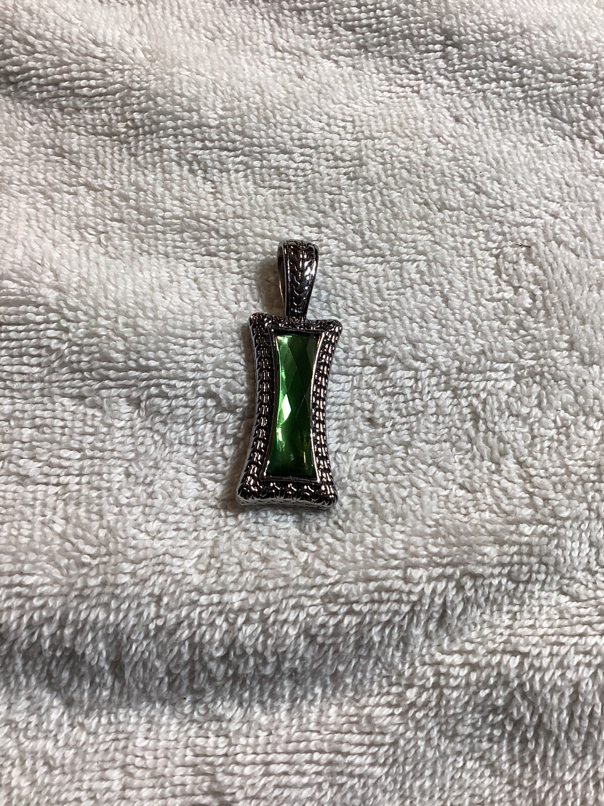 Leah Sophia pendant silver and green