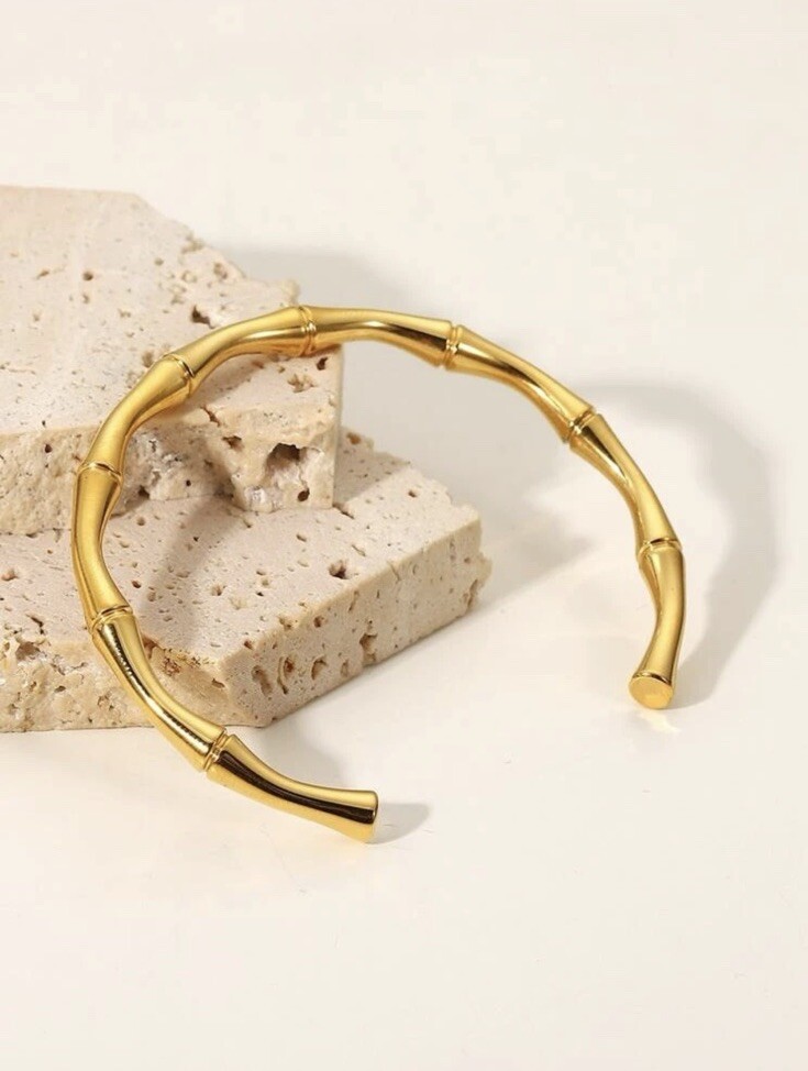 unisex stainless steel open oval shaped bamboo joint bangle 18k gold plated