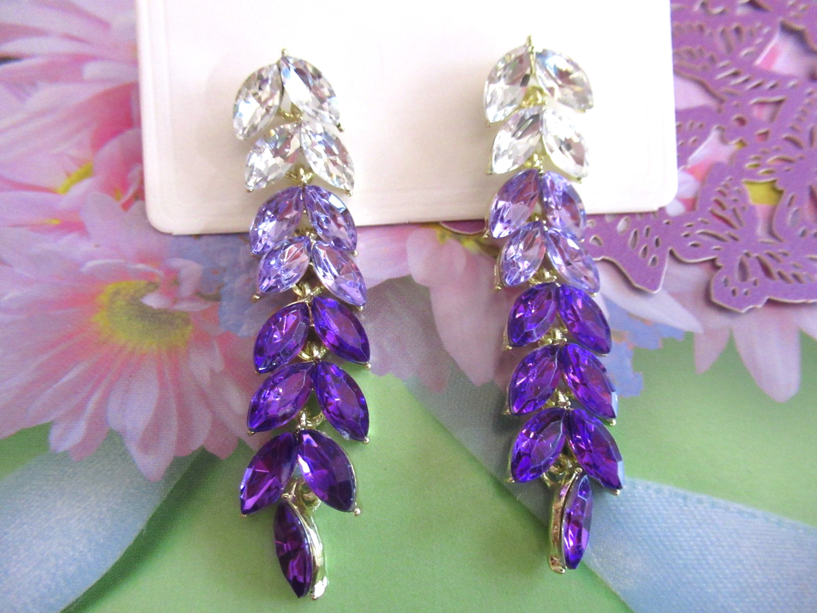 2.50″ PURPLE TONES FLOWERS & LEAVES CRYSTAL RHINESTONE GEMS DROP DANGLE EARRINGS