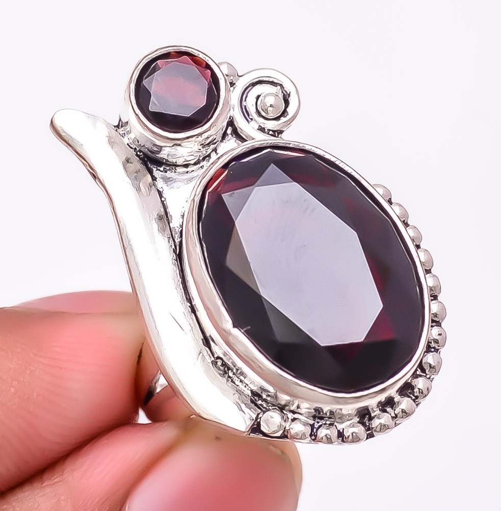 African Amethyst & Black Onyx 925 Silver Plated Ring s.8 S1948