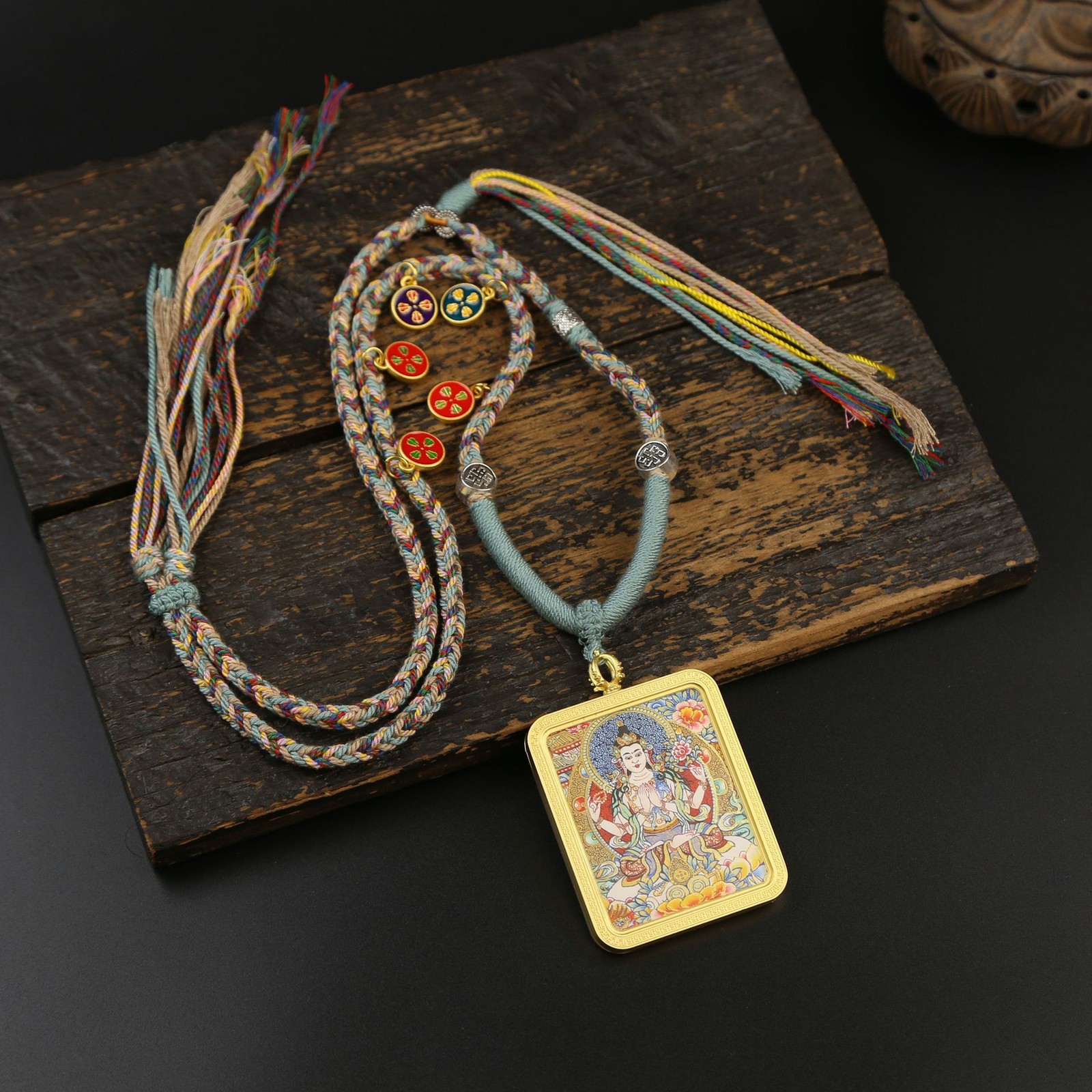 Hand-woven Tibetan-style pendant rope five-way God of Wealth Thangka necklace
