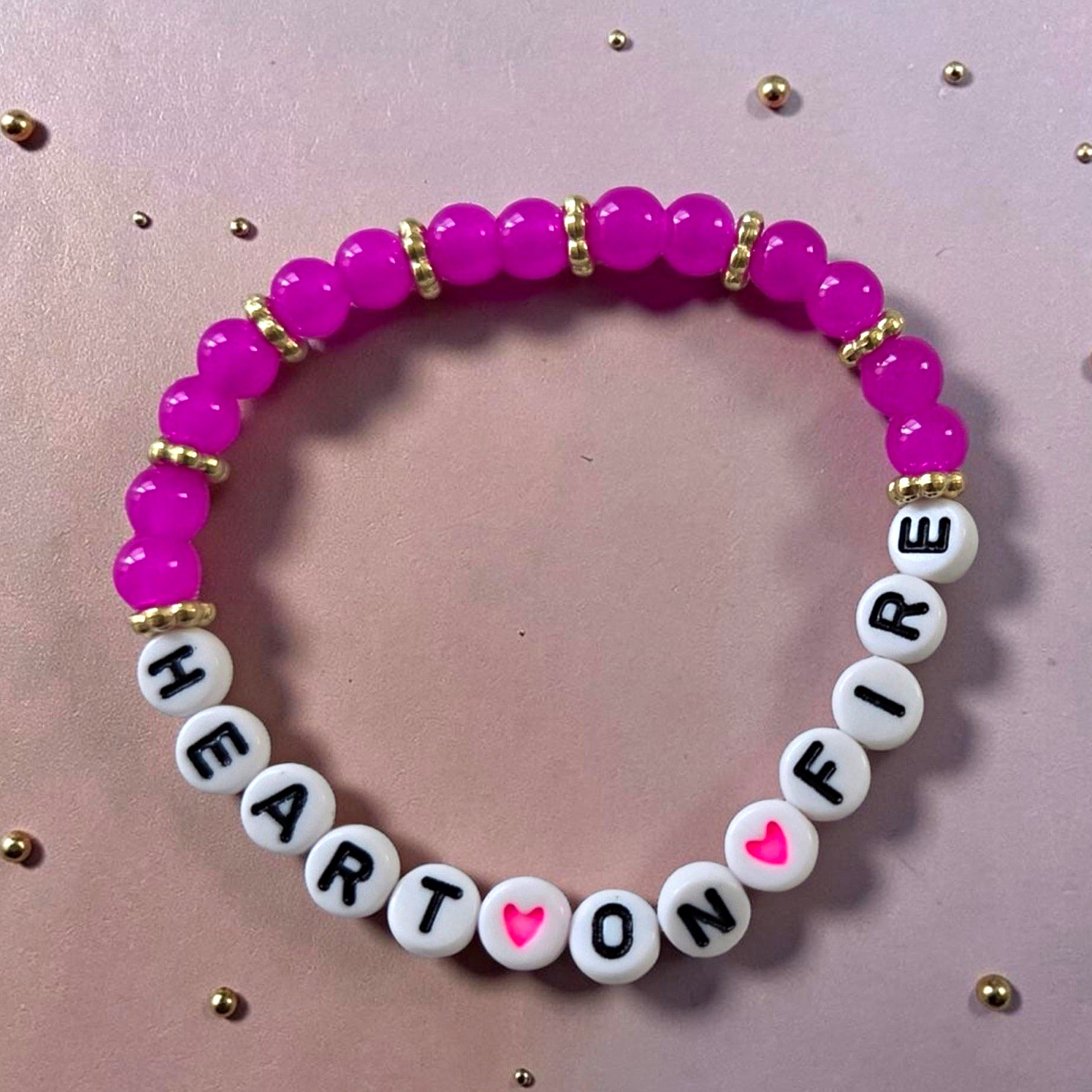 Pink White Gold Beaded Stretch Slip-On Bracelet “HEART ON FIRE” Letter Beads mi￼