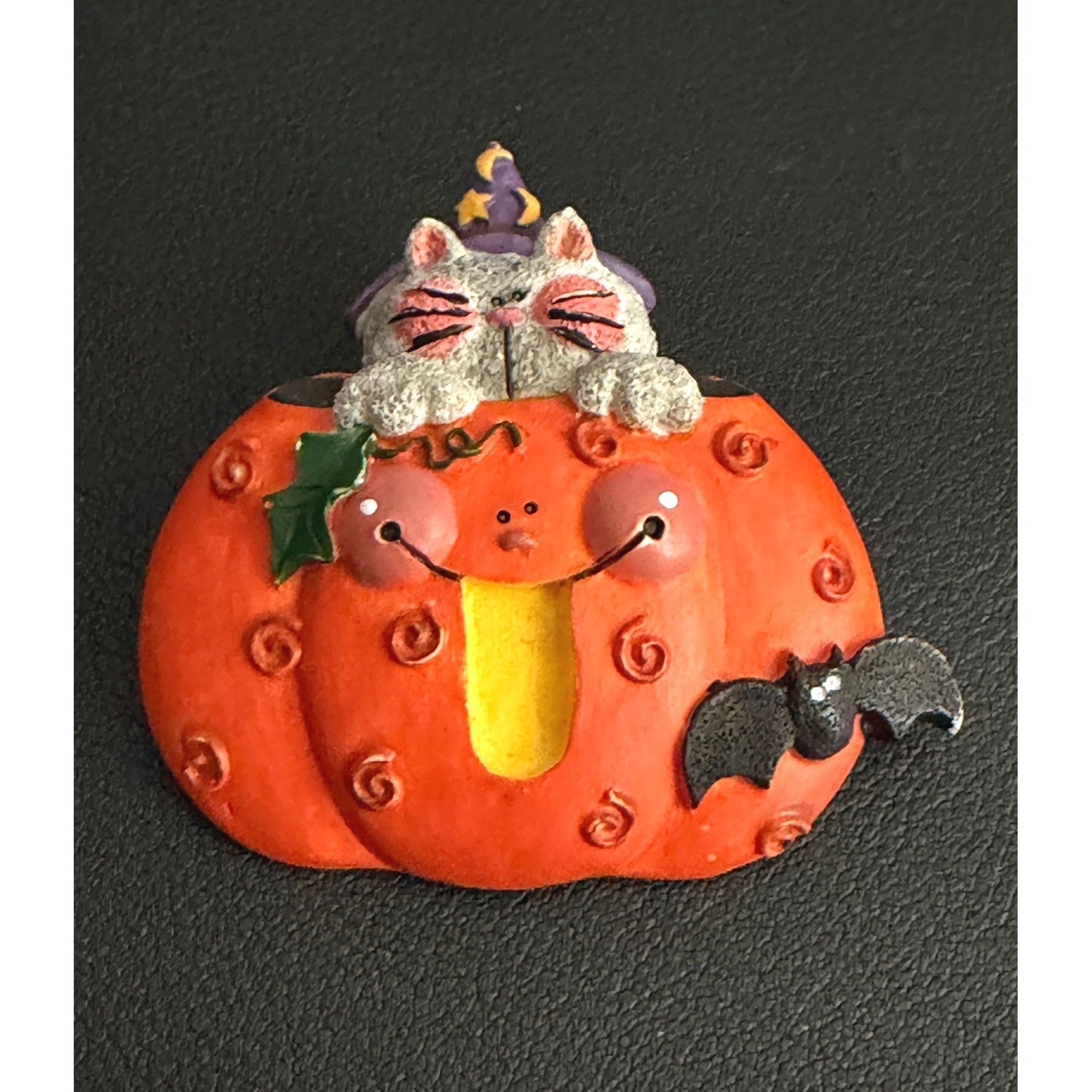 Vintage Halloween Brooch Cat Wizard Pumpkin Bat Resin