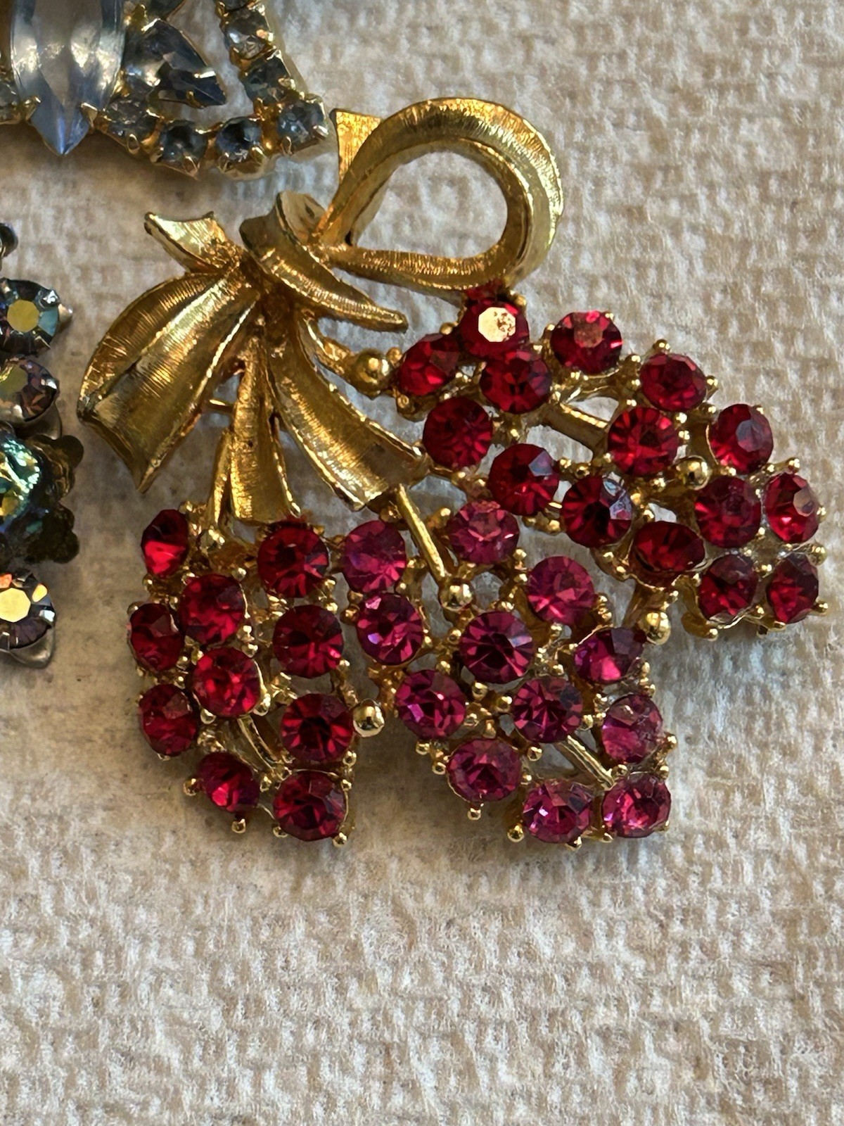 3 Fashion Jewelry Brooches Buttrfly, Round Boralis, Ruby Red Grapes