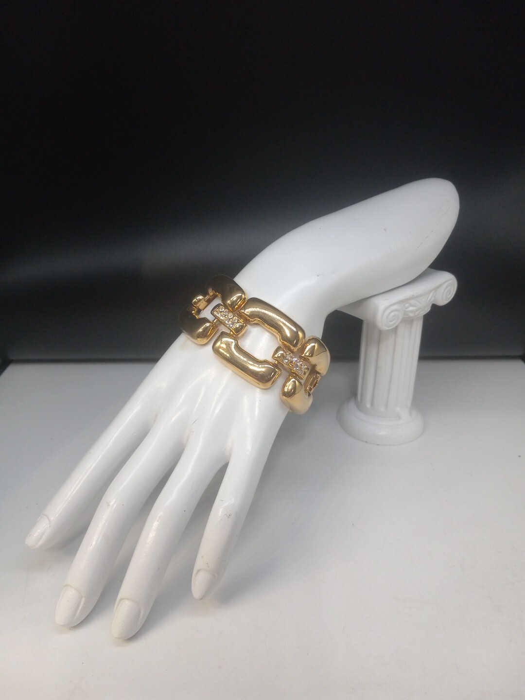 Rare BOLD ELEGANCE Gold Plated Crystals Wide Open Square Chain Link Bracelet