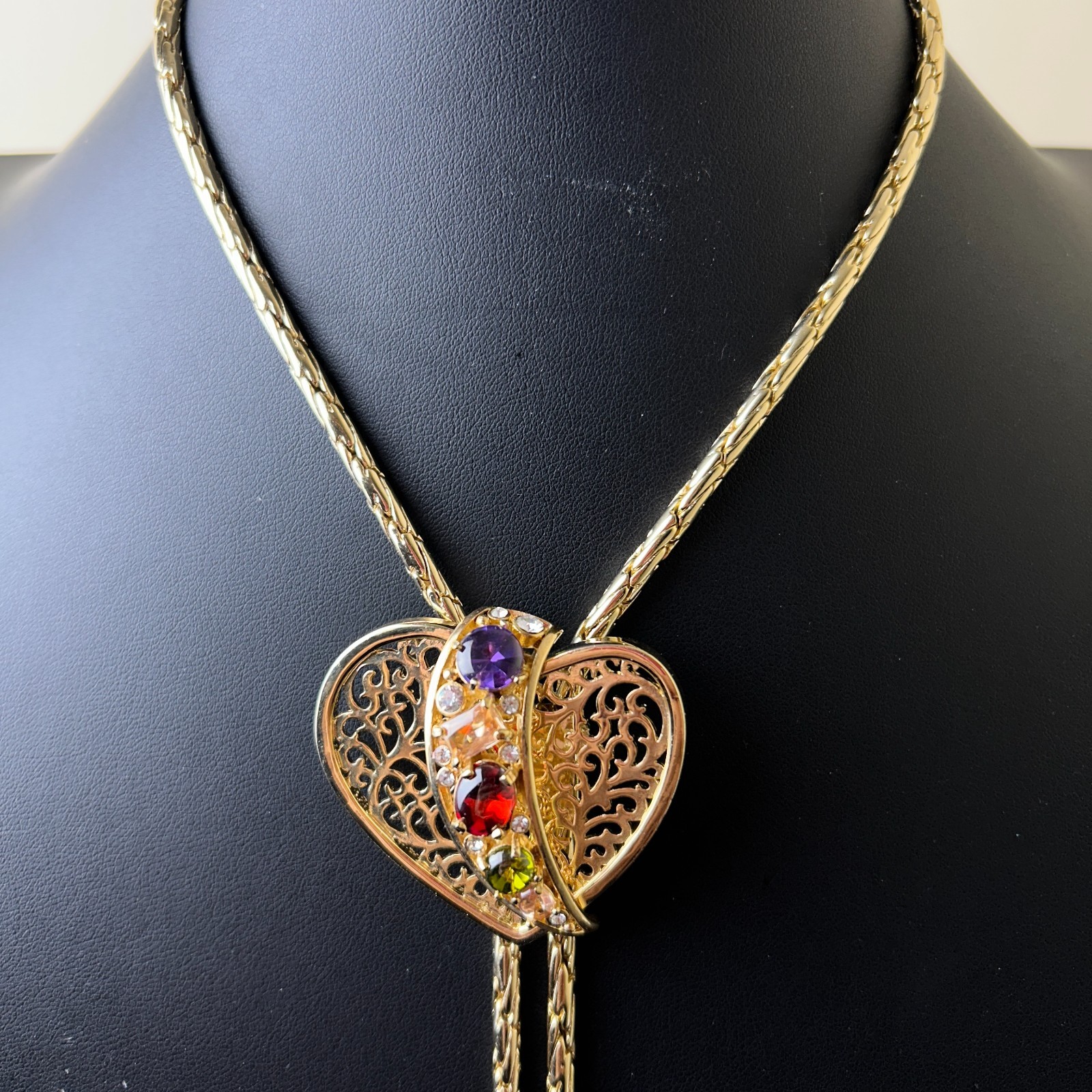 Gold Tone Lariat Chain Necklace – Heart Bolo Slide – Crystals Open Back Setting