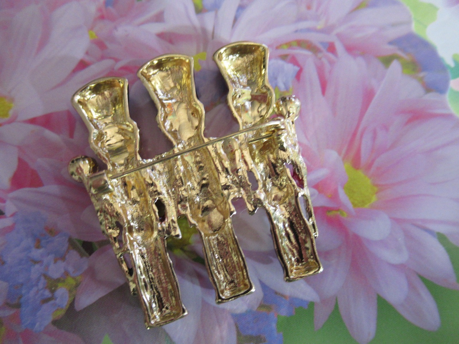 2″ DESIGNER INSPIRED TRIO OF NUTCRACKER SOLDIERS RHINESTONE CHRISTMAS BROOCH PIN