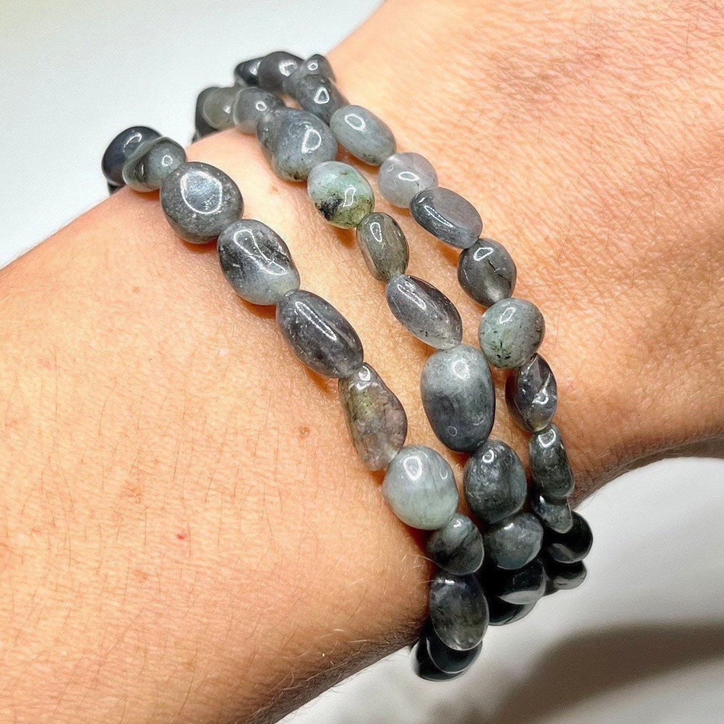 Labradorite Crystal Bracelet: Tumbled Gemstone Stretch Bracelet