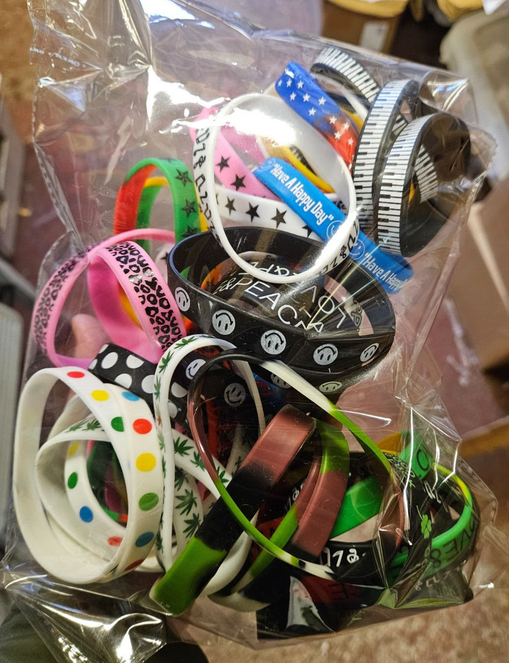 50x Fashion Adult Unisex Patterned Silicone Rubber WristBand Friendship Bracelet