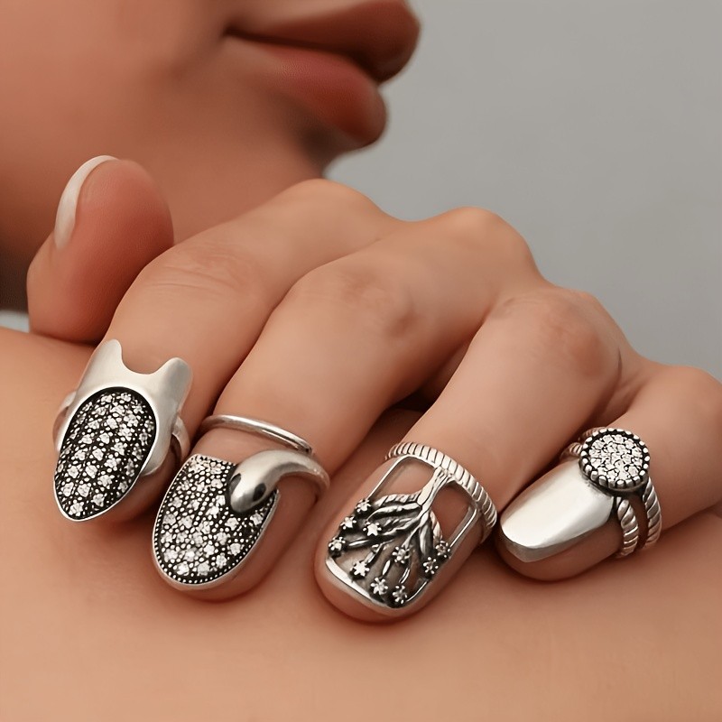 4PCS Retro Nail Rings Set Adjustable Finger Nail Armor Rhinestone Gothic Jewelry