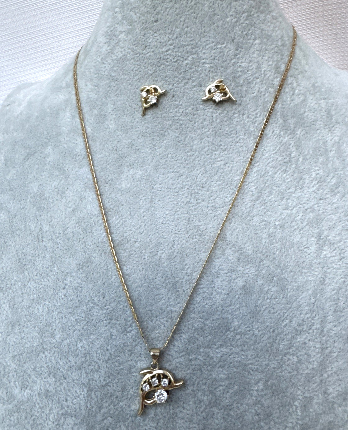 *MATCHING SET* 18KT GP chain gold Vtg ocean beach cz DOLPHIN earrings & pendant