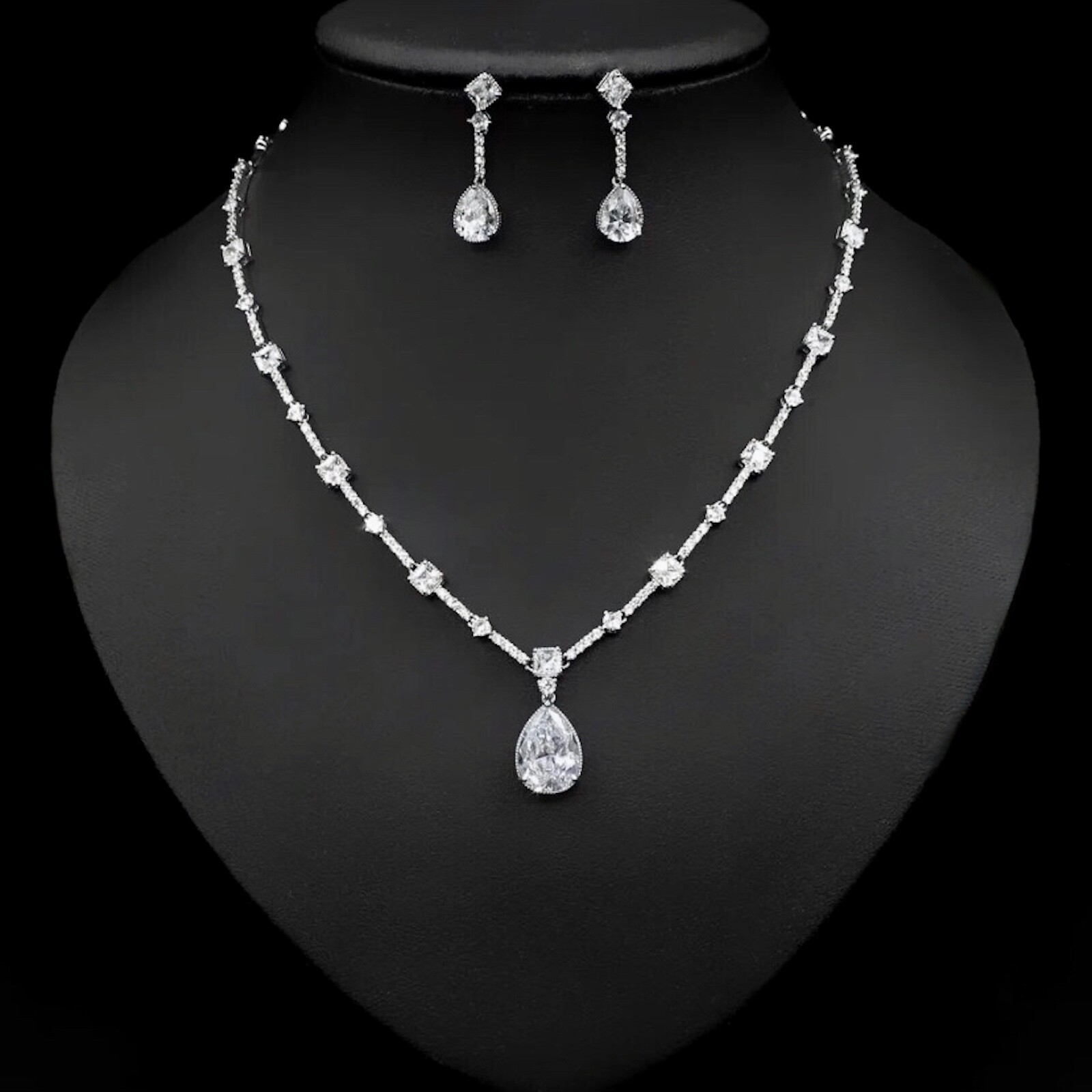 18k Platinum Plated Lab-Created White Sapphire Diamond Necklace Earrings Set