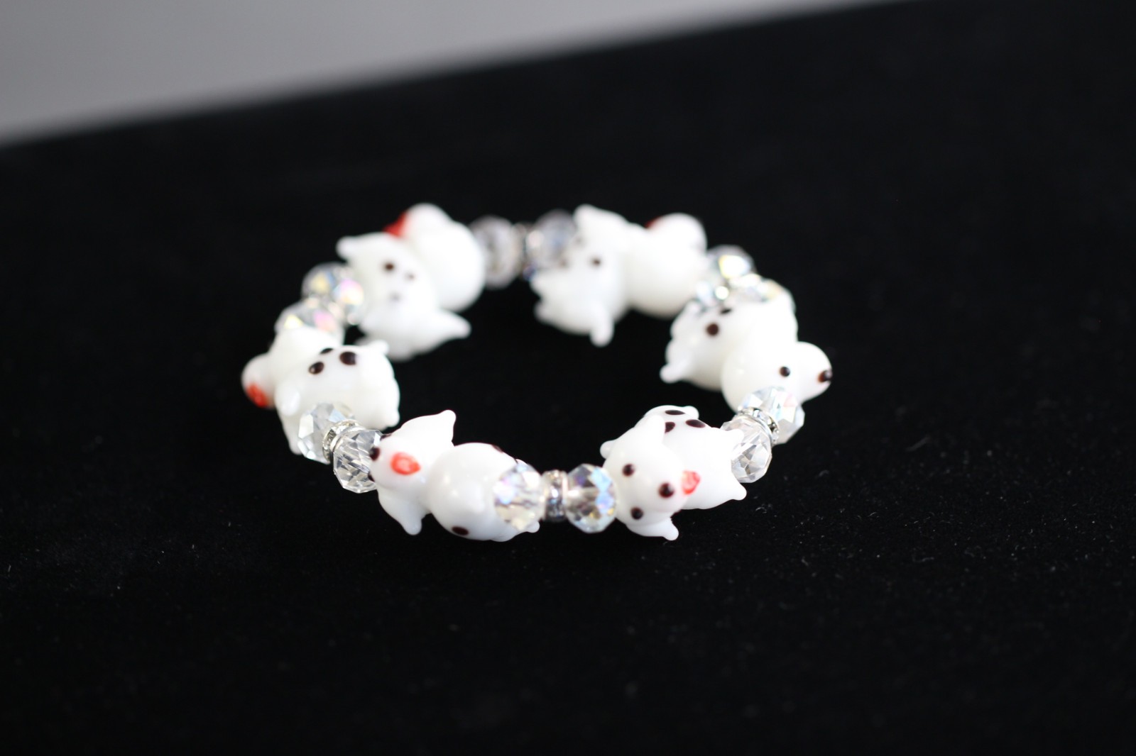 Dog Lampwork Bracelet 6″ Elastic Glass Beads Rhinestone Crystal White Polka Dot