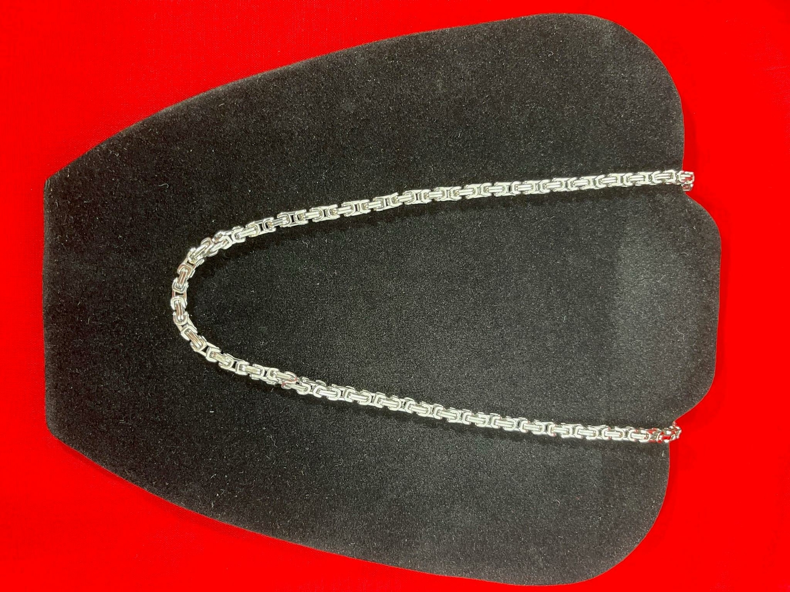 26″ STAINLESS STEEL SILVER 4MM BYZANTINE TURKISH BOX W/SPECIAL CLASP CHAIN