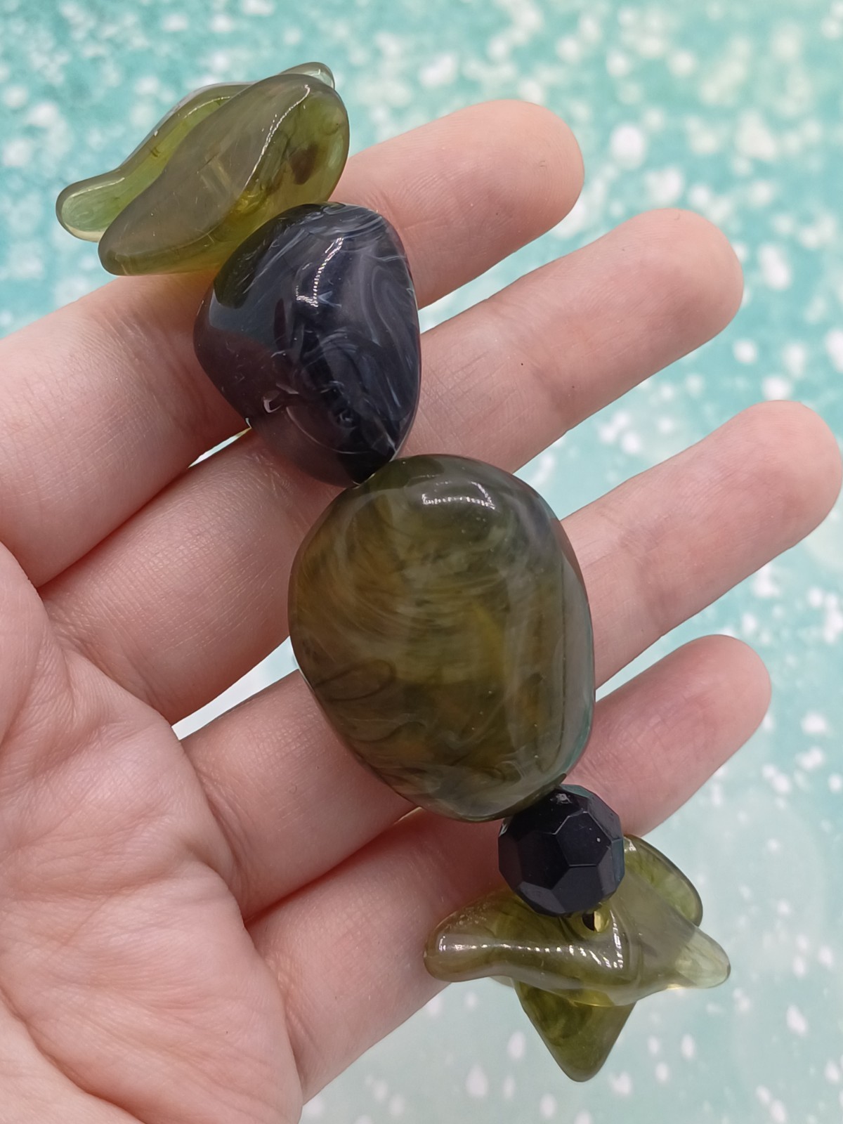 Chunky Green And Grey/Black Mixed Shaped Beaded Elasticated Stretch Bracelet