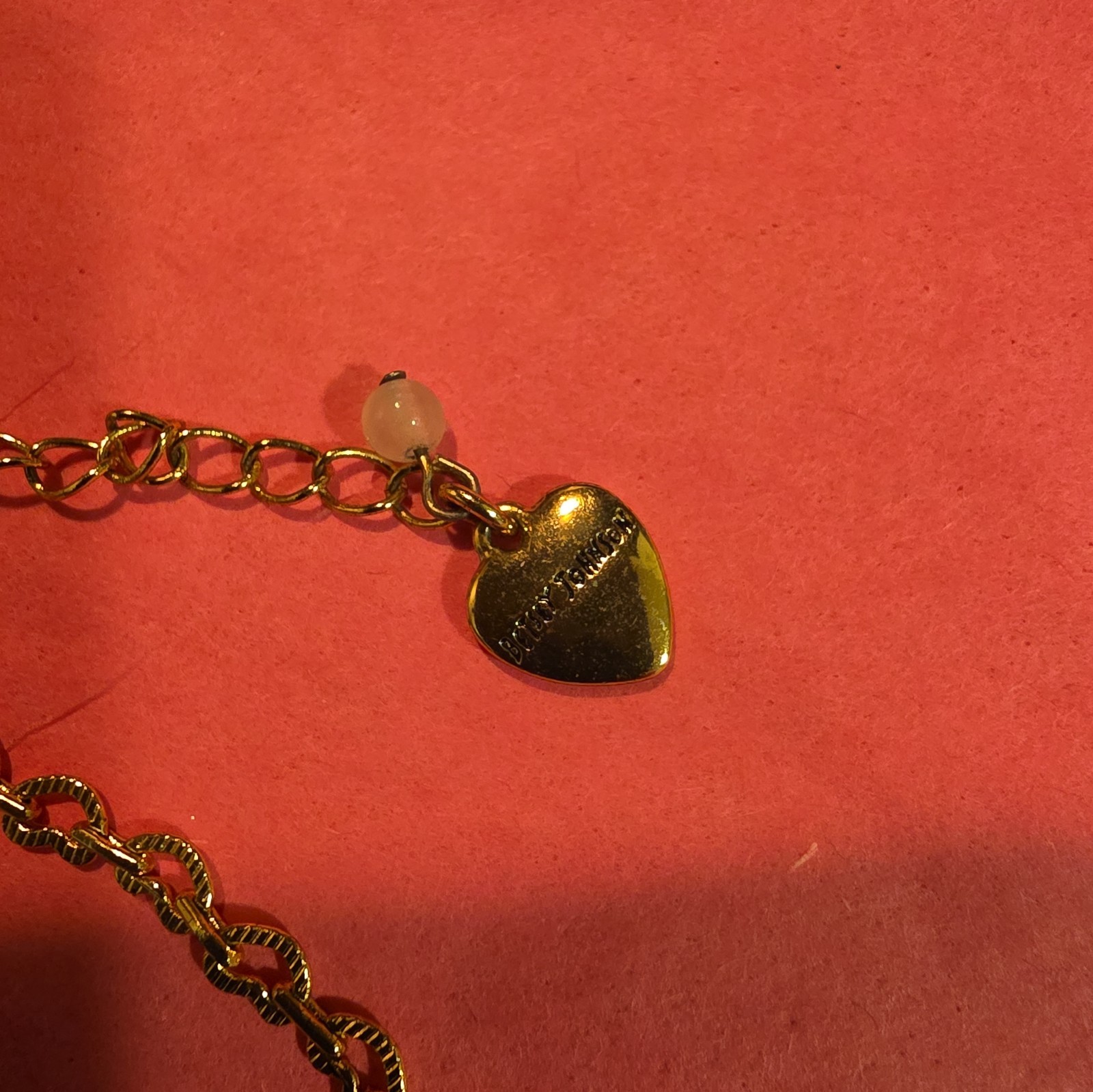 Betsey Johnson Lipstick Glitter Enamel Charm Retired Kiss Me Necklace Gold Tone