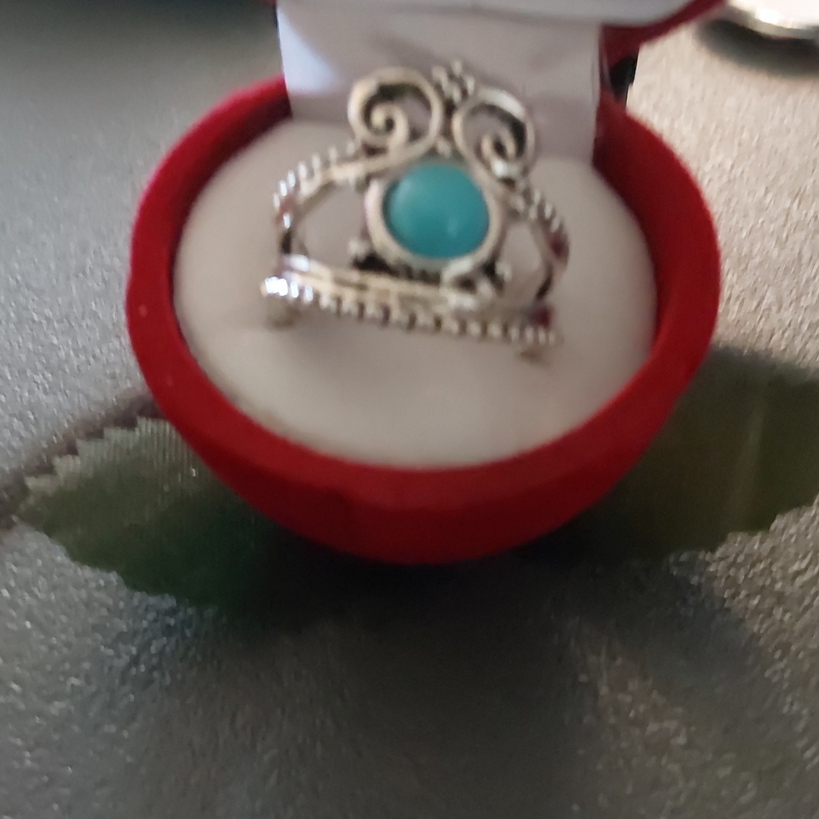 Silver Tone Turquoise Swirl Cocktail Ring Size 7 Round Blue Bezel Set 1 Stone