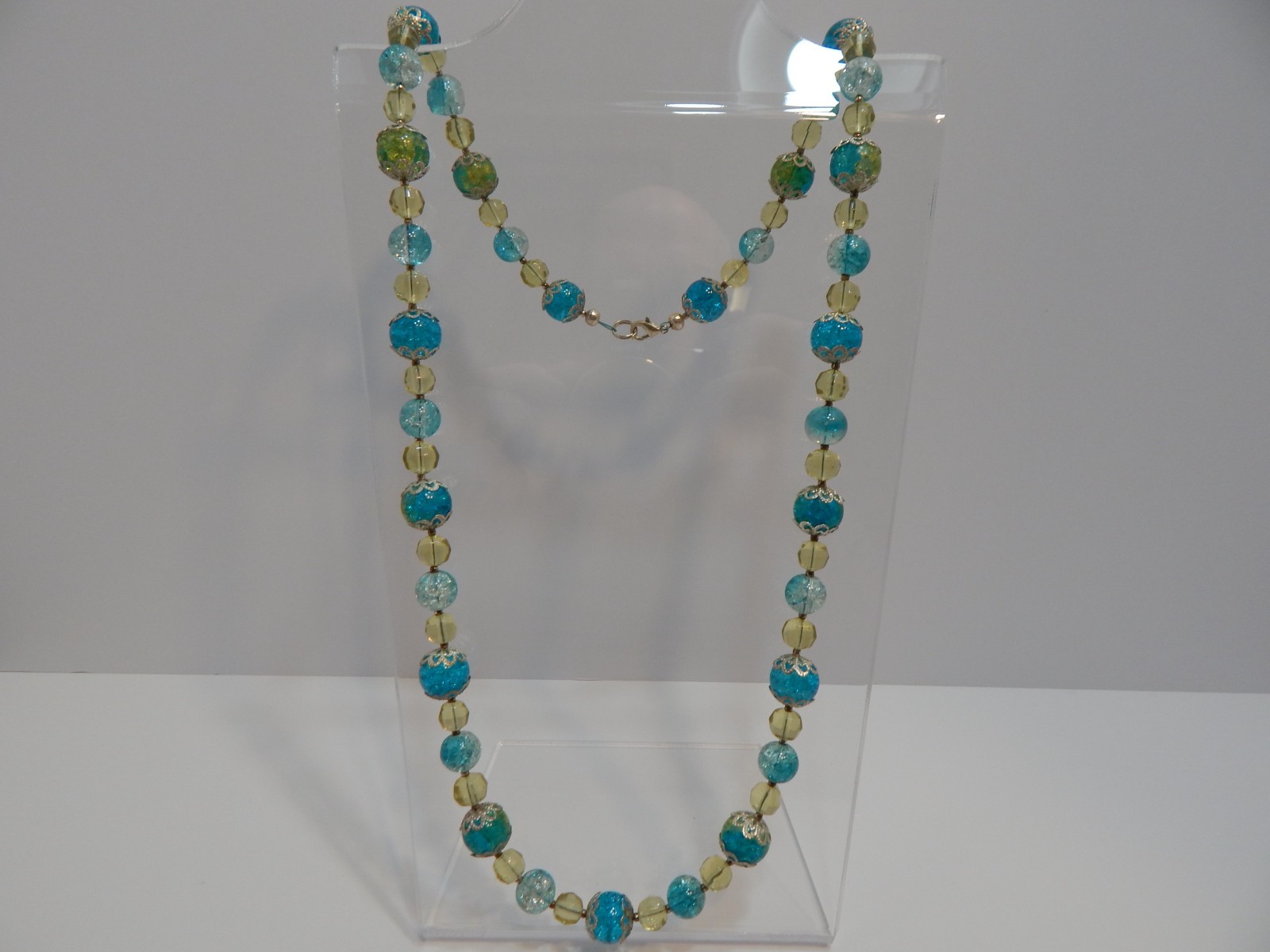 necklace women 27in Blue/Green Cracked glass with silvertone bead caps (A3)