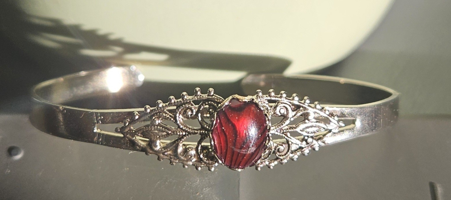 Rare find! – Ammolite Cuff Bracelet Red Tones. GORGEOUS! Excellent Condition!