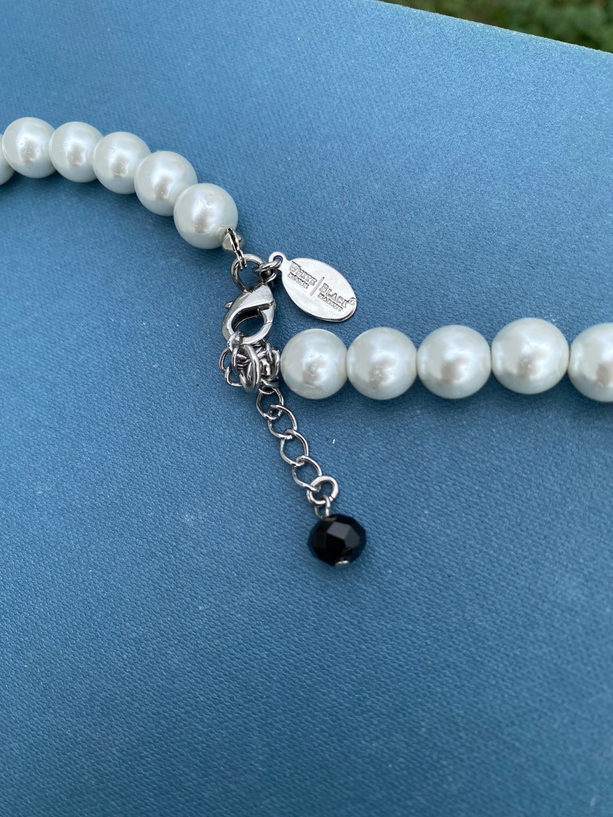Necklace White House Black Market Silver Tone Floral