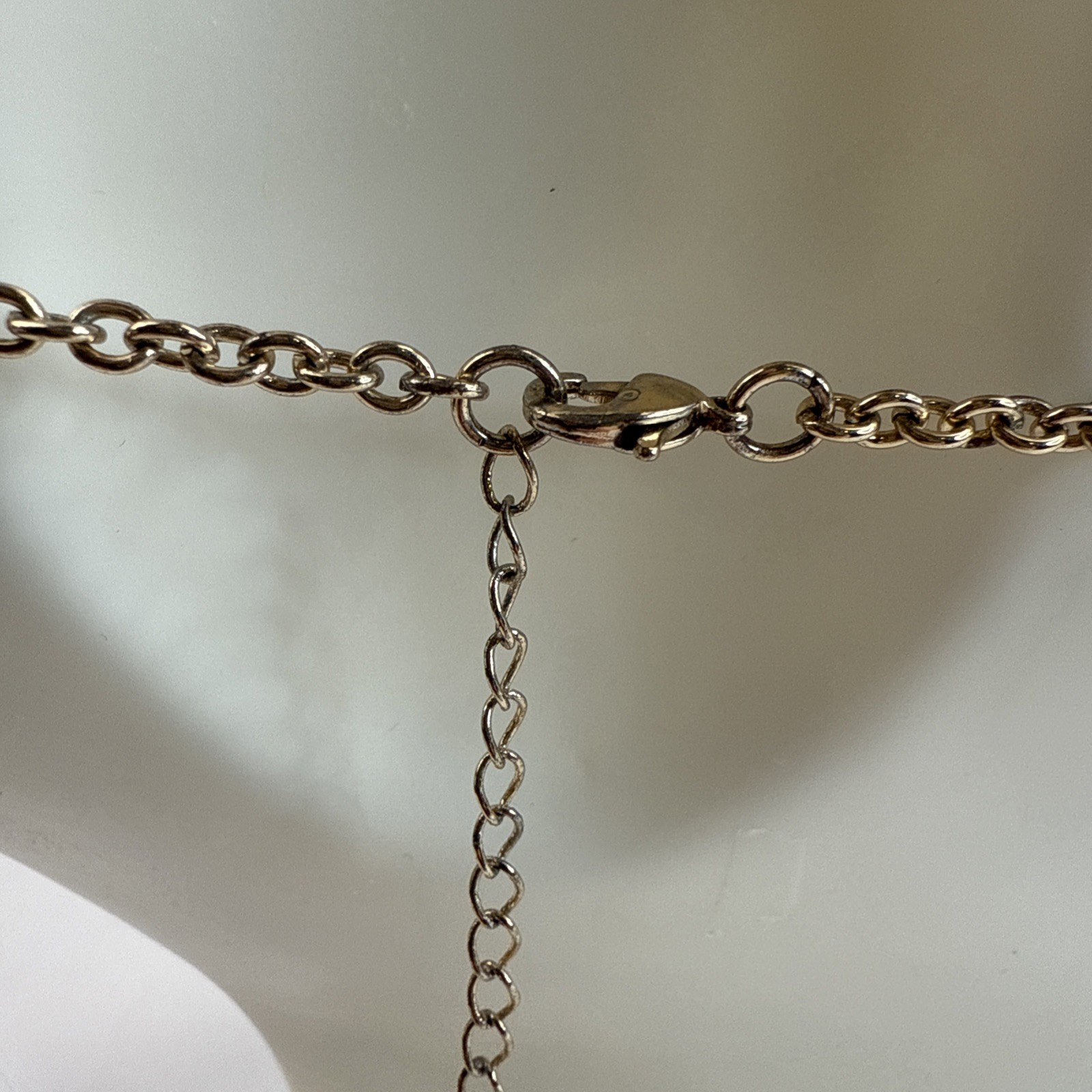 Women’s Mint Green Gold Tone Curved Bar Statement Fashion Necklace 19-22″ Chain
