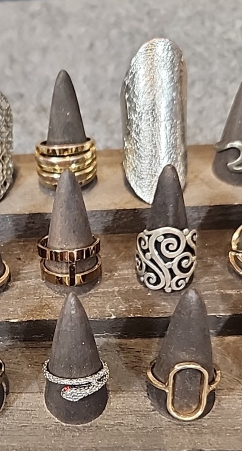Jewelry 18 Rings Egyptian Adjusts Sized Gold Silver Tones See Description #181