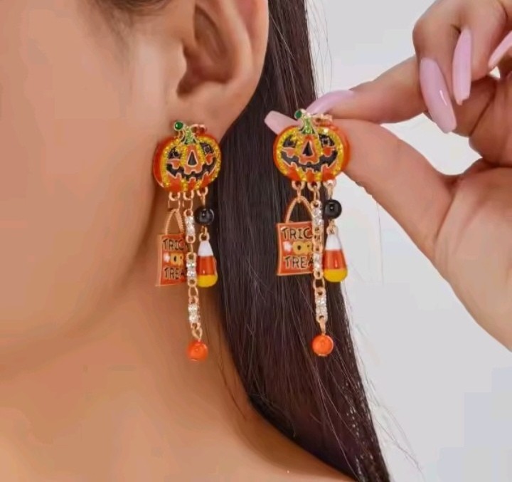 Halloween Earrings Collection Pumpkin Ghost Spider Skeleton Gothic Dangle Gift