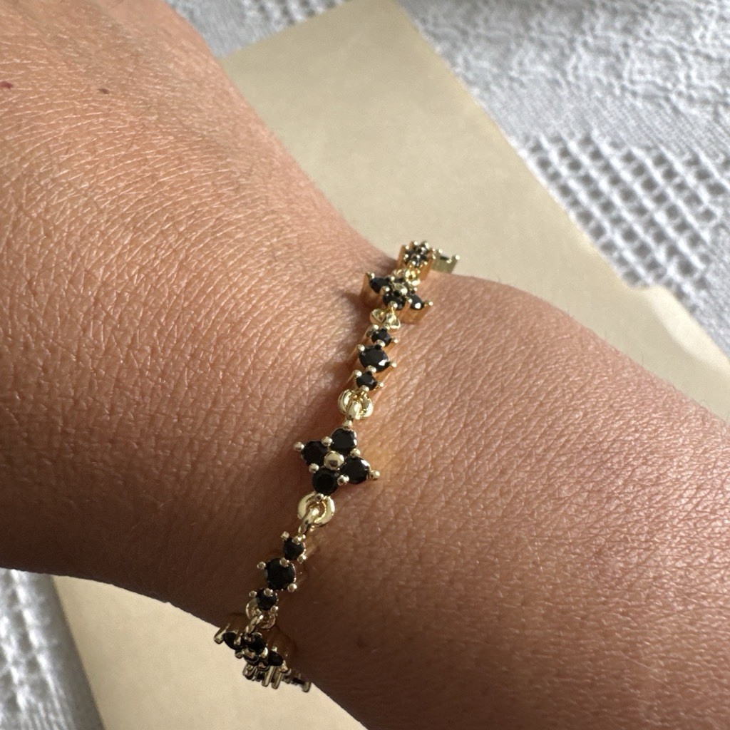 Women’s Gold Filled Black CZ Clover Bracelet Gold Tone 7.5”