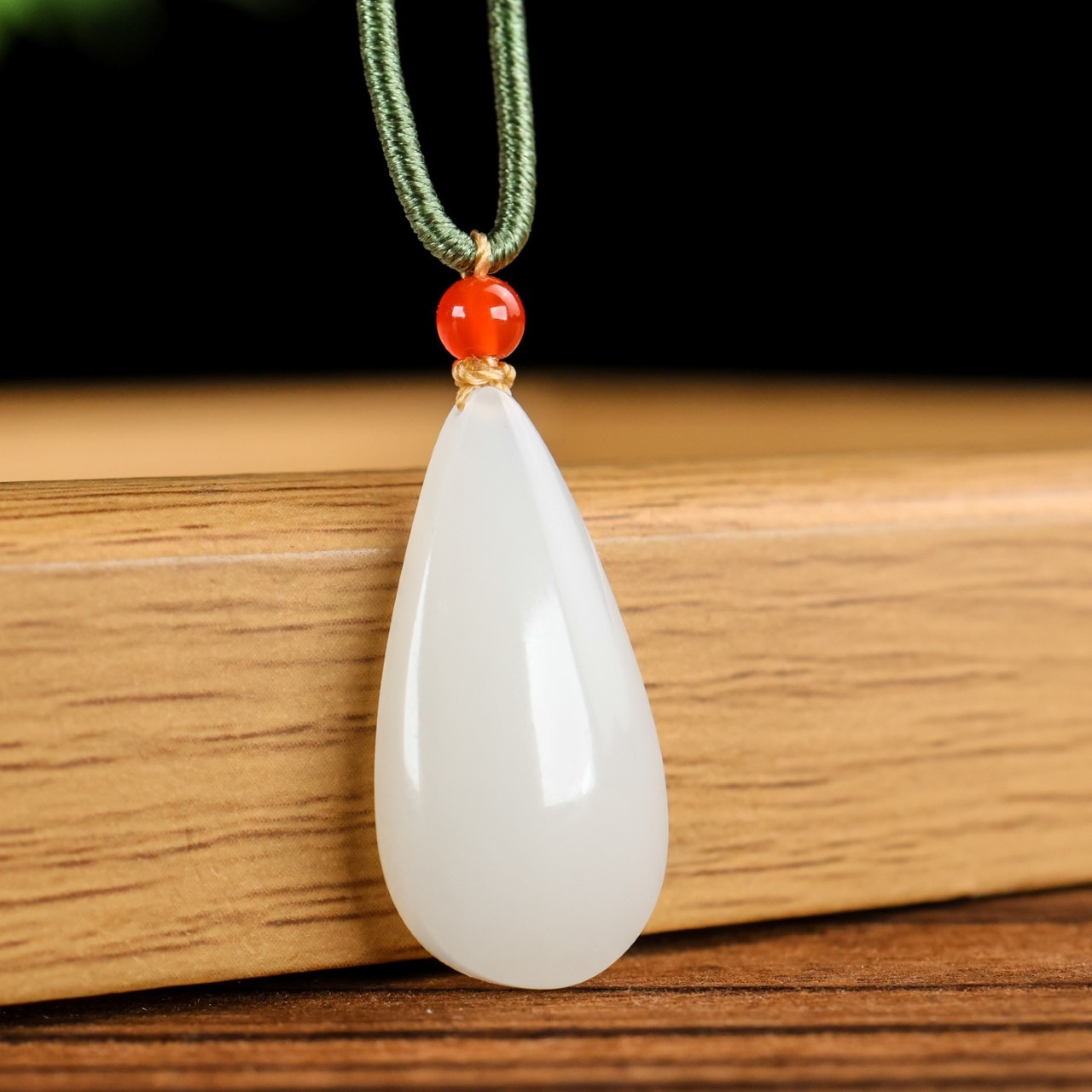 Natural Hetian Jade Sheep fat white Handmade Necklace Pendant Little water drop