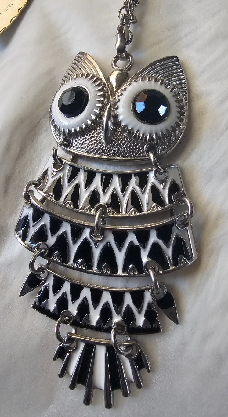 CUSTOM Necklace 3 Pieces Pre-owned