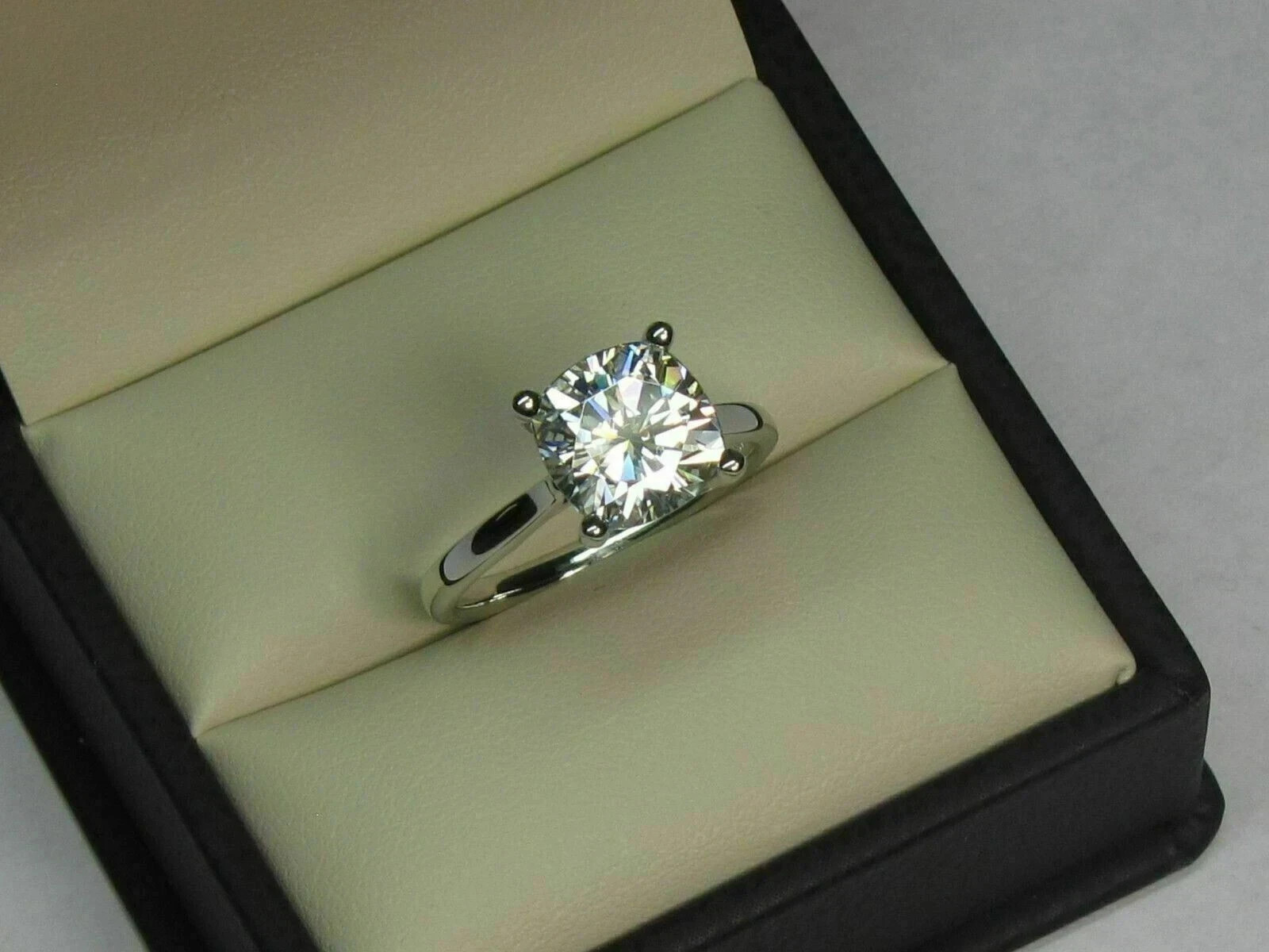 Solitaire 4.00 Ct Round Cut Lab Grown Diamond Ring 925 Sterling Silver