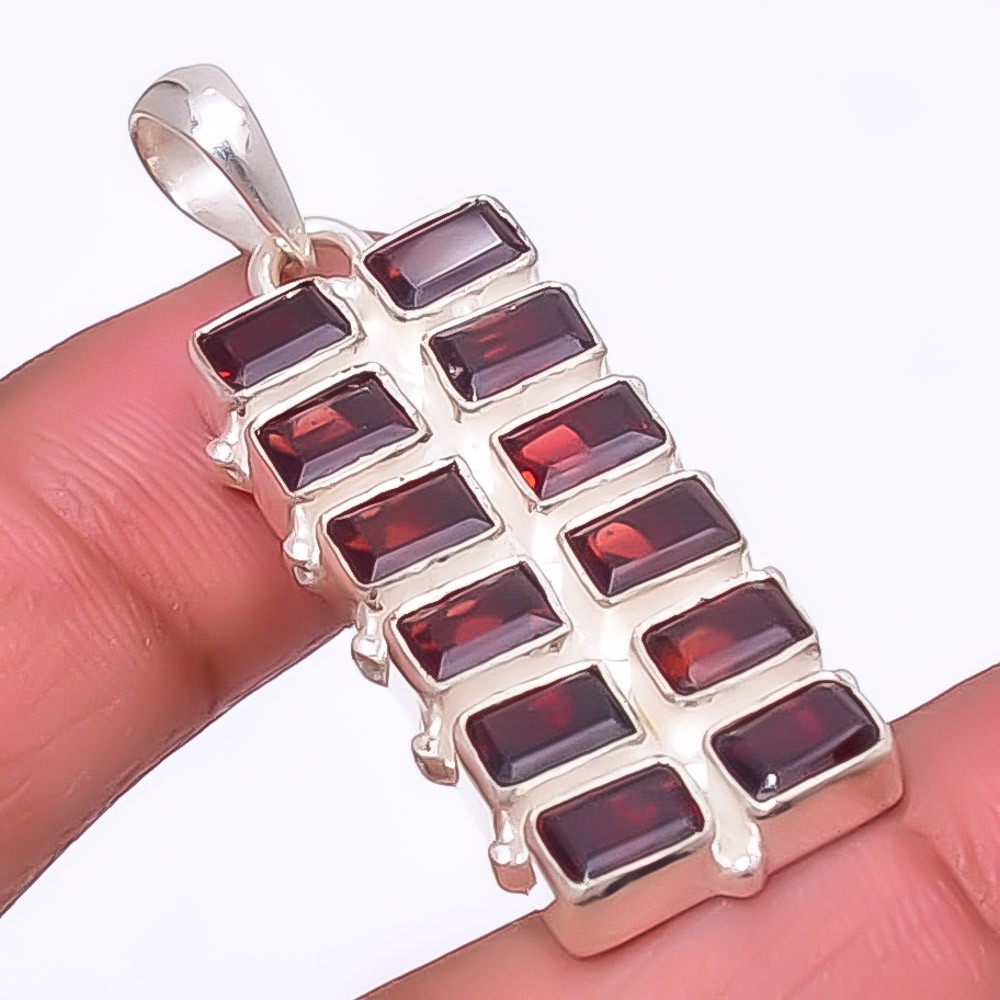 Garnet – Mozambique Handmade 925 Sterling Silver Pendant 1.95″ P1740-75