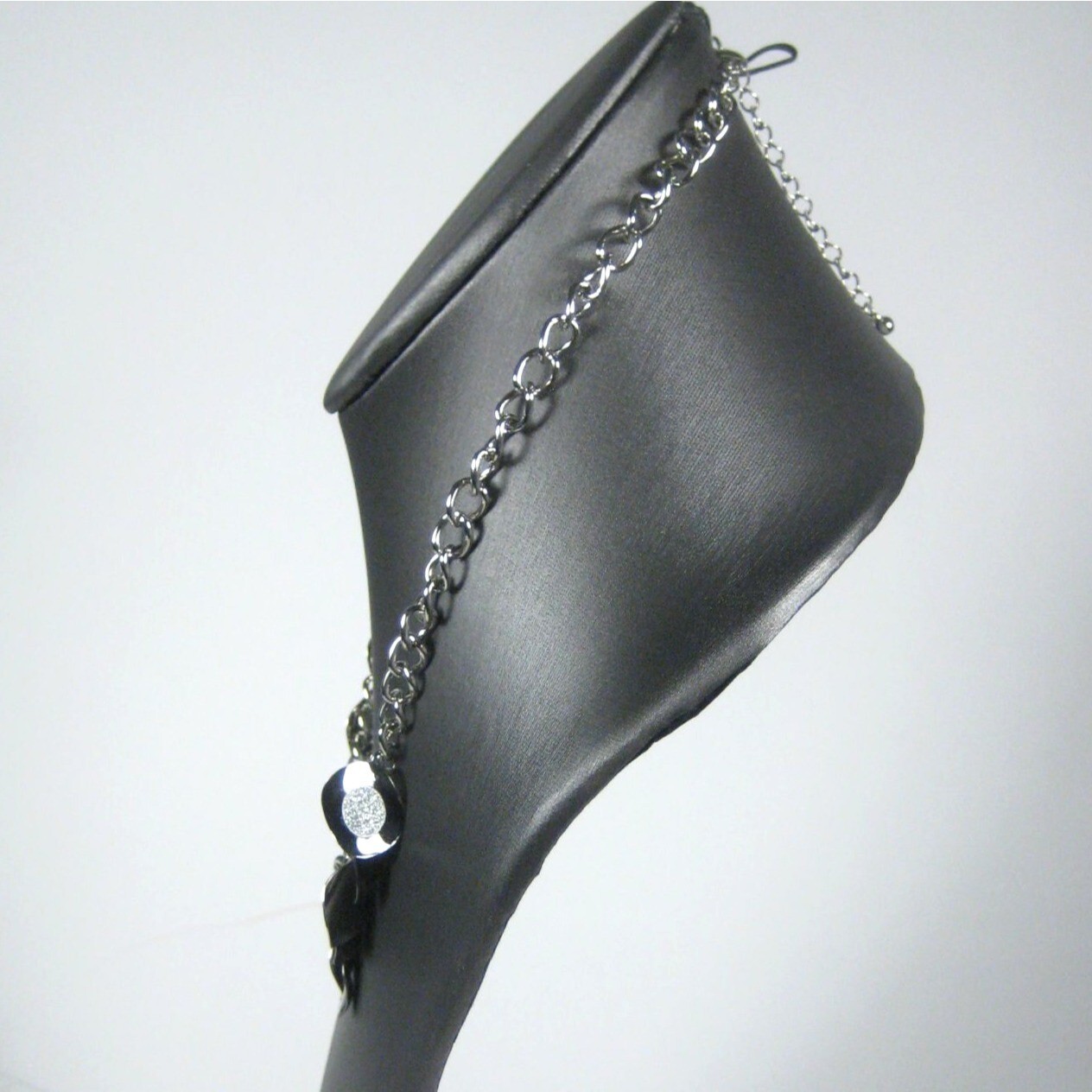 Silvertone Chain Charm Necklace 18 Inch Festival Statement Party Round Disc