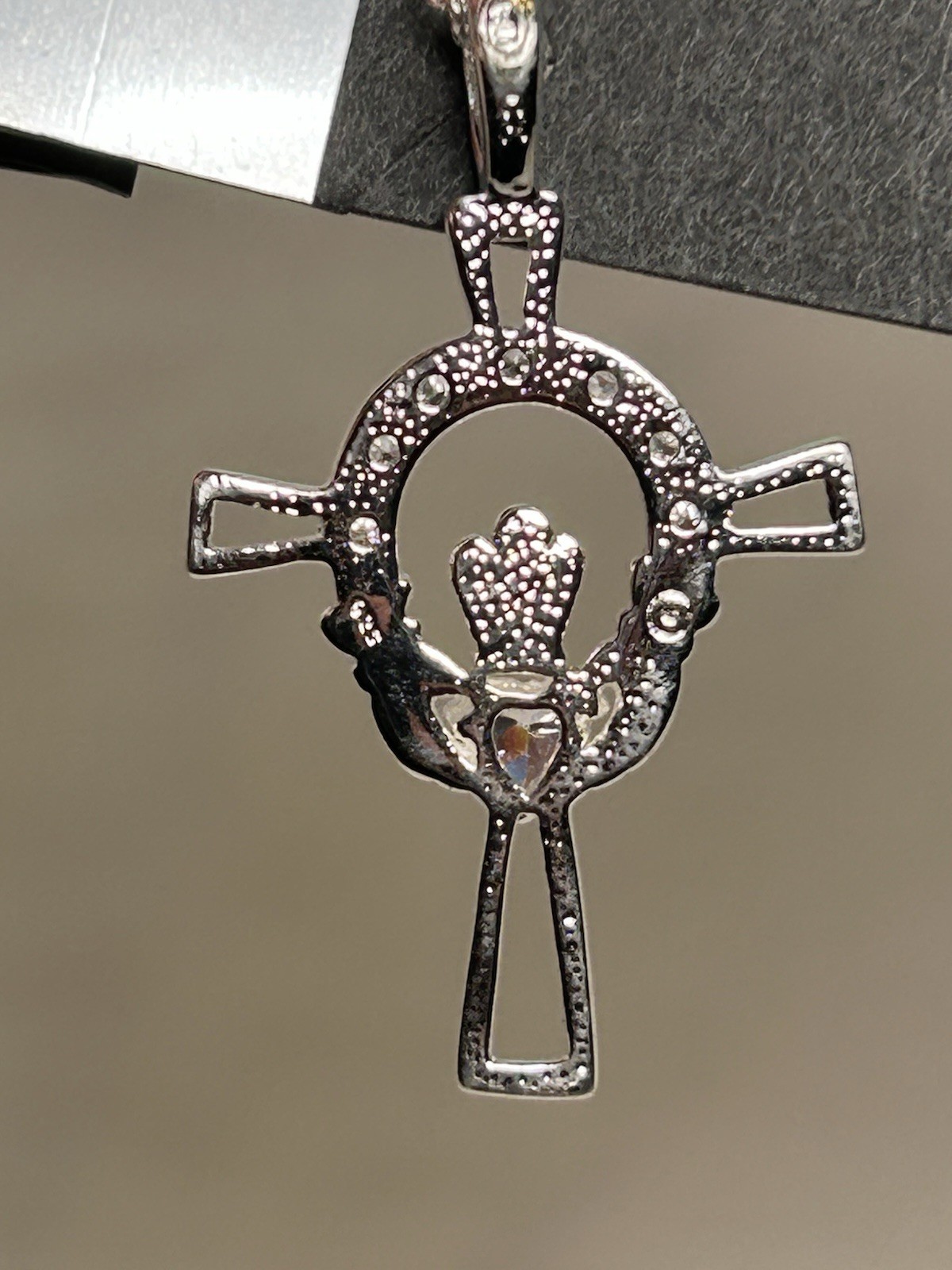 Jezlaine 925 Sterling Silver CZ Irish Claddagh Cross Pendant Necklace 17” NWT