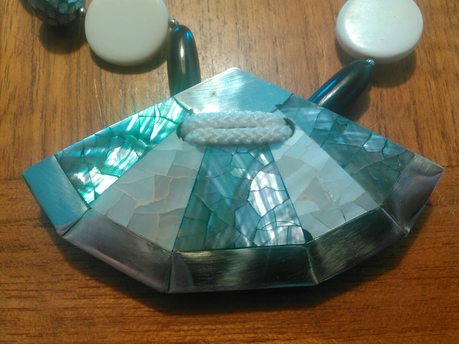 19″ Reflective Triangle and Bead Necklace