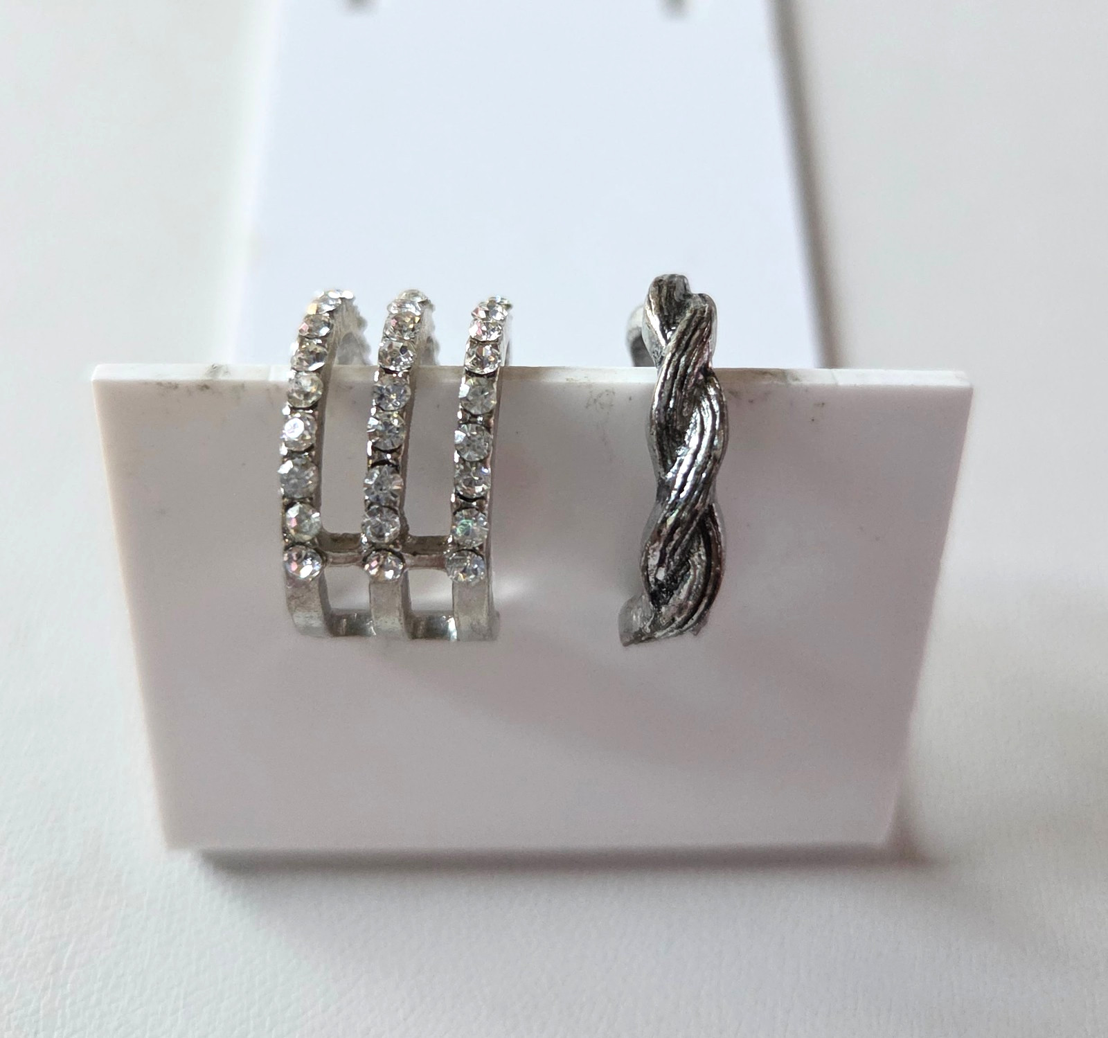 Silver Tone 2 Piece Toe Rings Open Back 3 Row Rhinestone and Carved Design