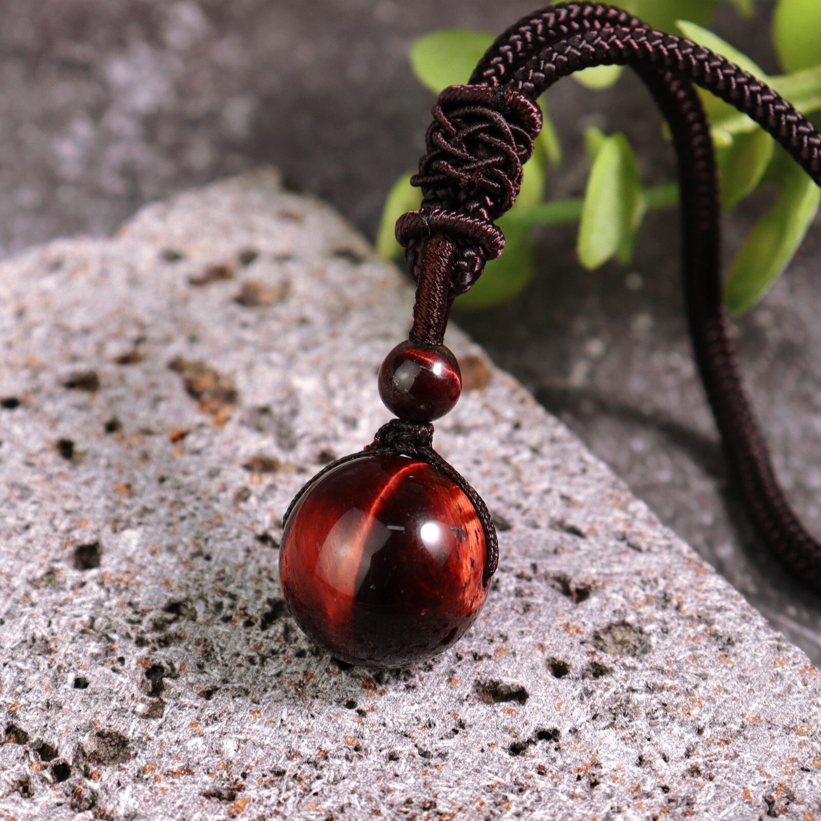 Natural Red Tiger’s Eye Stone 16mm Bead Pendant Necklace Healing Crystal Amulet