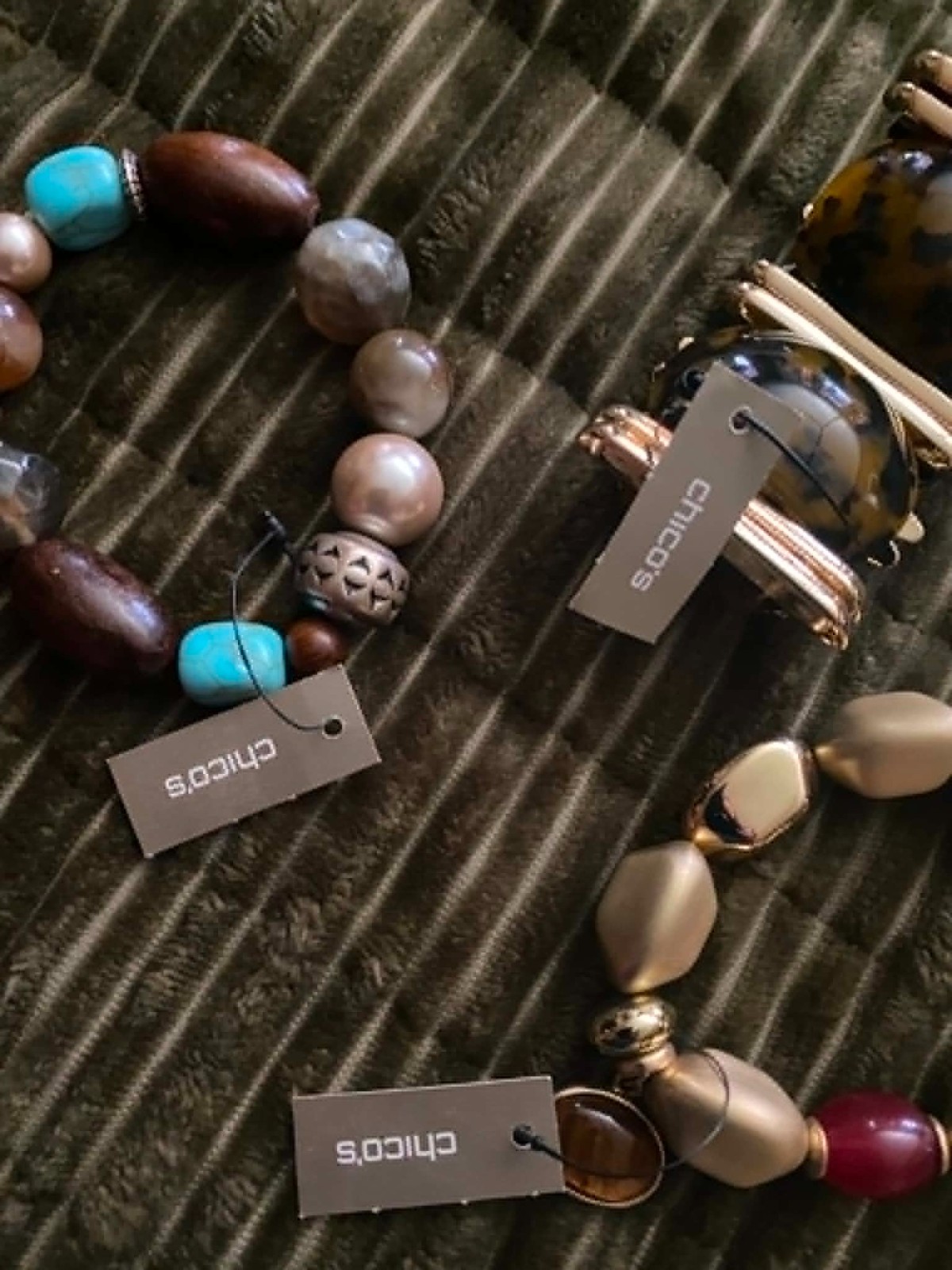 Chico’s Bundle | Necklace with 3 Stretch Bracelets| NEW with and without tags