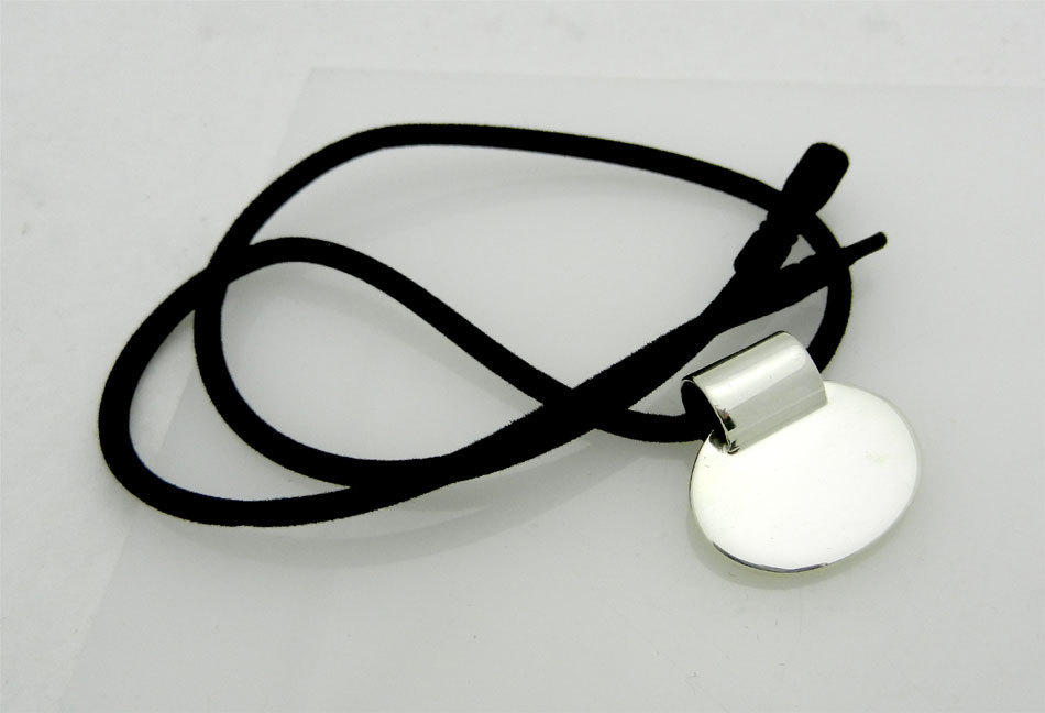 Solid 925 Sterling Silver Oval Plate Tag Pendant Charm Velvet Cord 12.6 gr