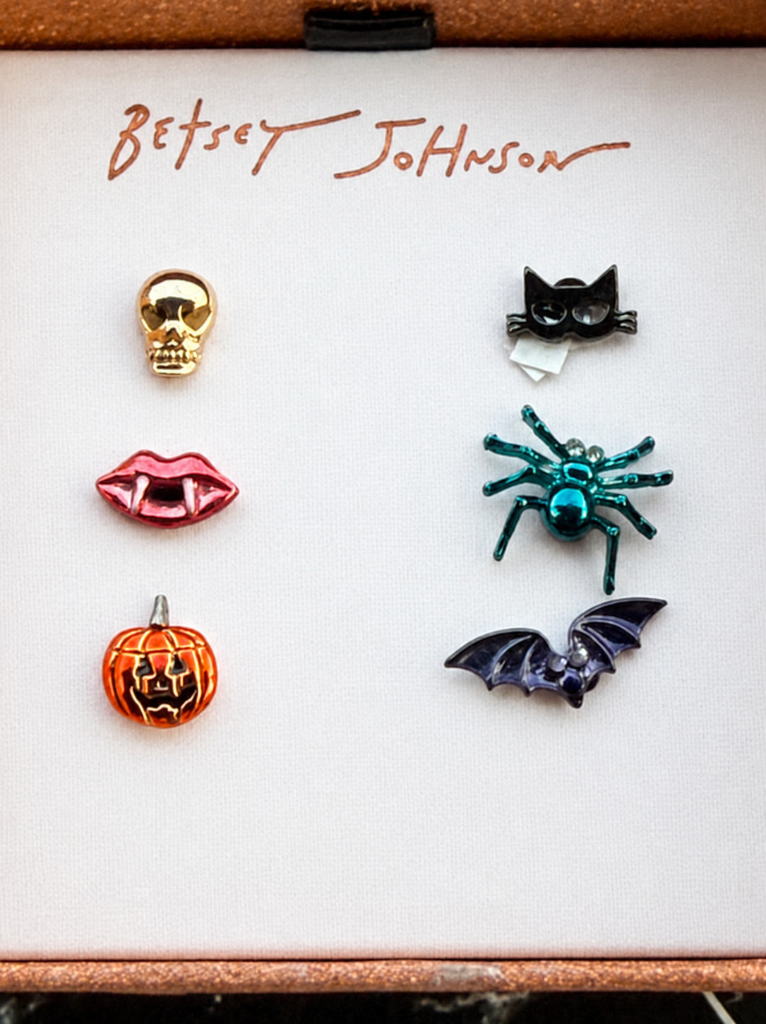 Betsey Johnson Rare Halloween Mismatched Stud Earrings Set Skull Cat Bat Pumpkin