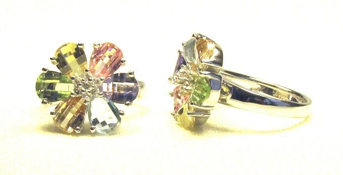 Multi-Color Faceted Flower Ring in Silver 5, 6, 7, 8, 9