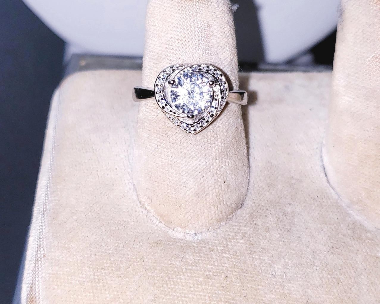 925 Sterling Silver 1 CWT Heart-Shaped C.Z. Ring (Size 7)