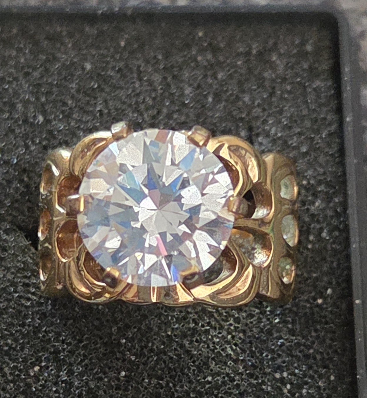 Palm Beach Jewelry Seta Flashy Cocktail Gold Ring – 7/7.5