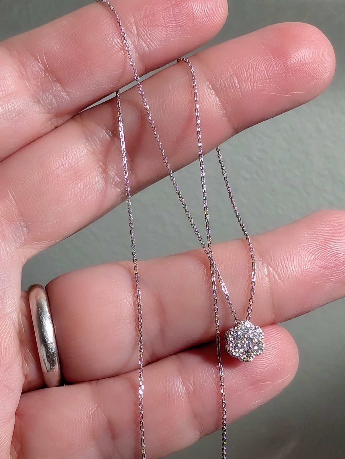 Pt900 0.15ct Diamond Pendant Pt850 15″ Dainty Chain Necklace 1.5grams