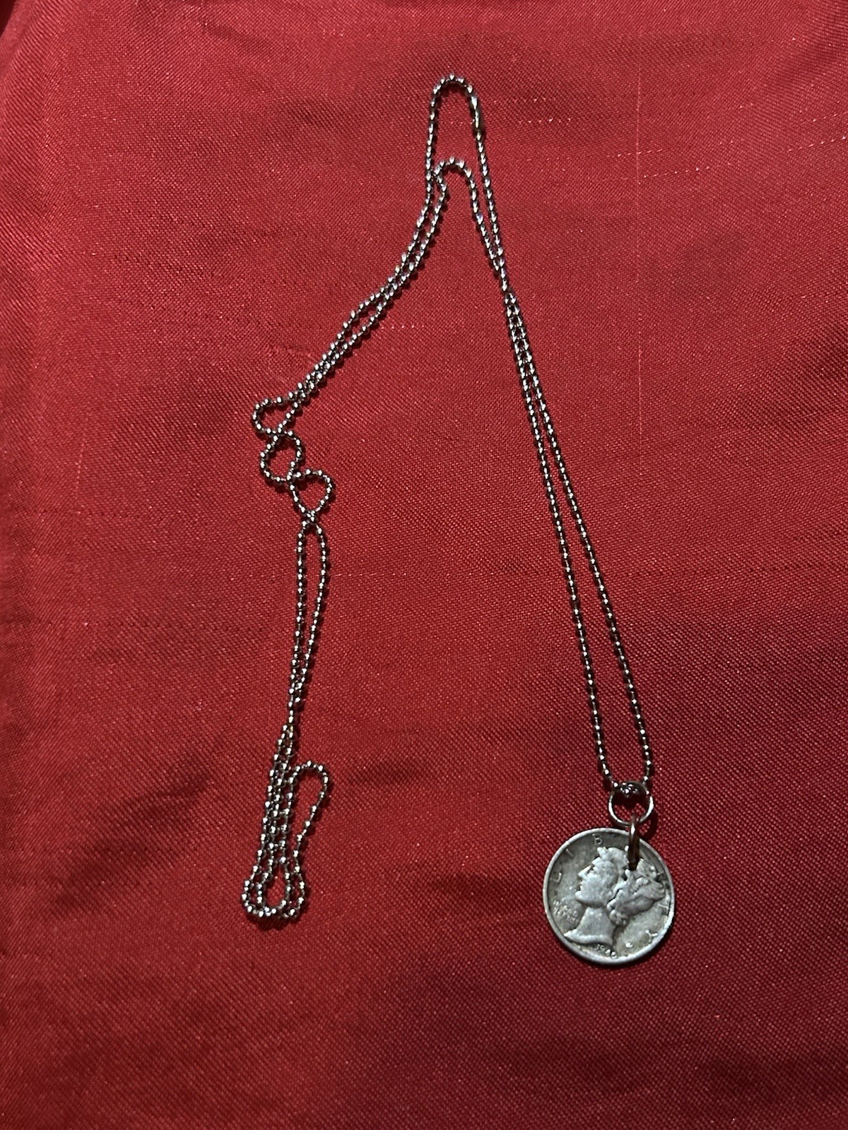 Mercury Dime Coin Pendant Necklace Silver Tone Metal Ball/Bead Chain Round