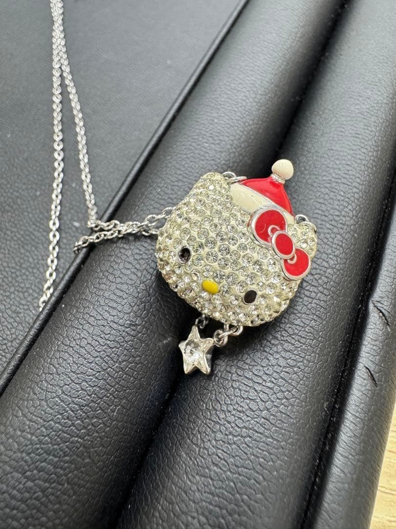 Swarovski × Sanrio Hello Kitty Necklace Pendant 3D Face Santa Christmas 17in O56