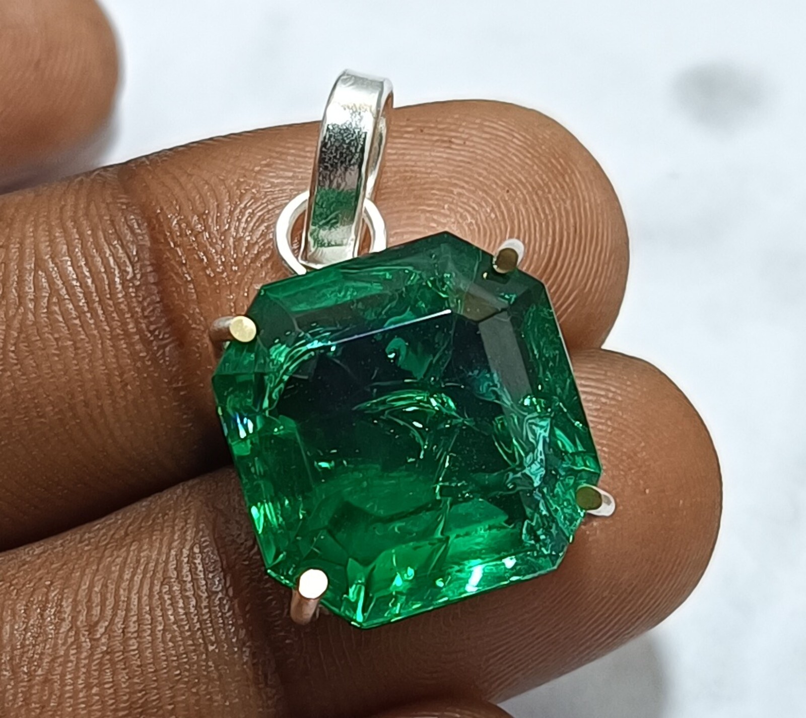40.35 Ct Stunning Emerald 925 Solid Silver Square Cut Pendant Gemstone