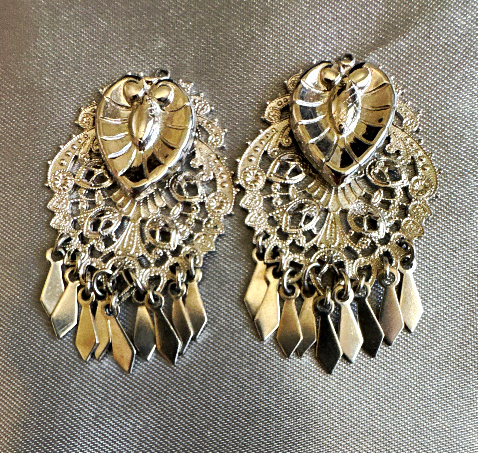 Silver Tone Metal Filigree Heart Chandelier Dangle Drop Earrings, No Stone