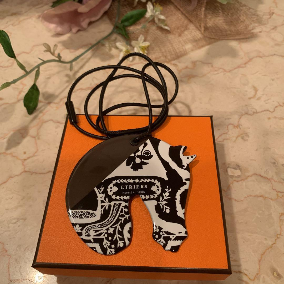 Hermes TATERSALE Pendant Palladium plated Horse Motif Necklace