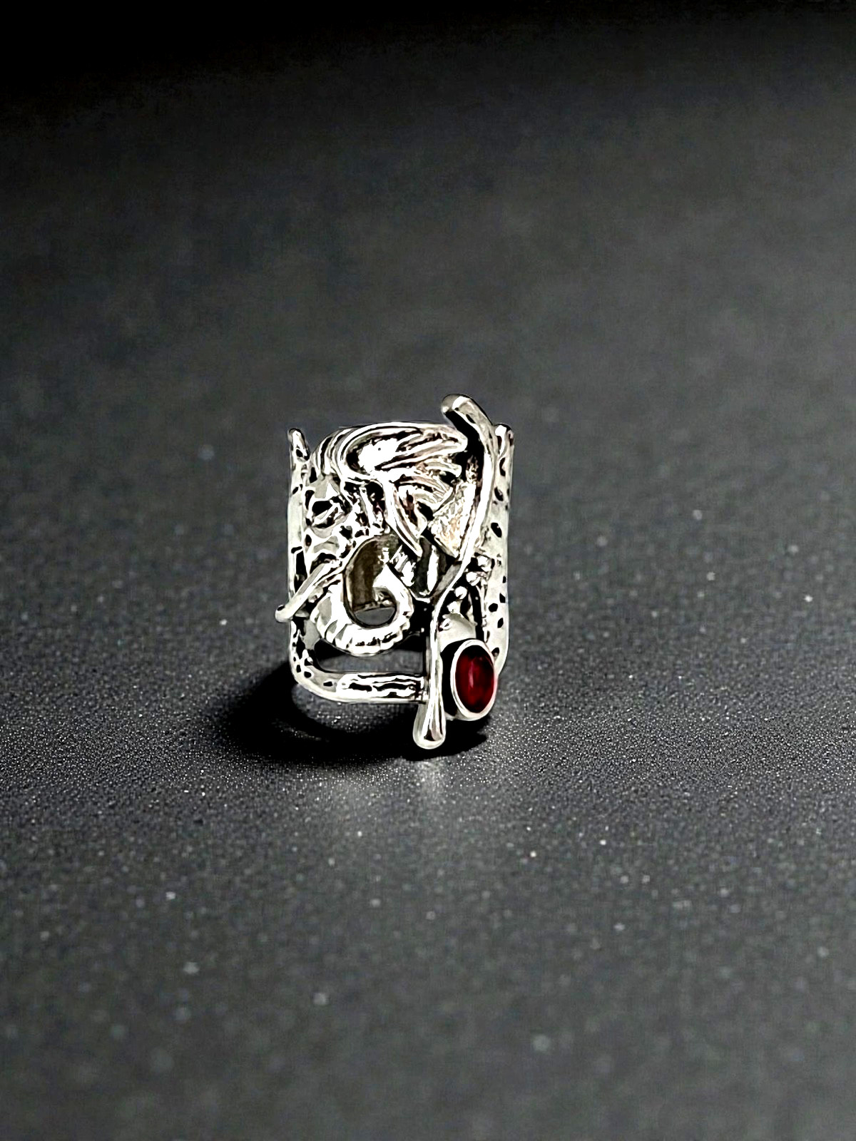 Casual Everyday BOHO Silver Tone Elephant Statement Ring Red Bead/ Stone Size 10